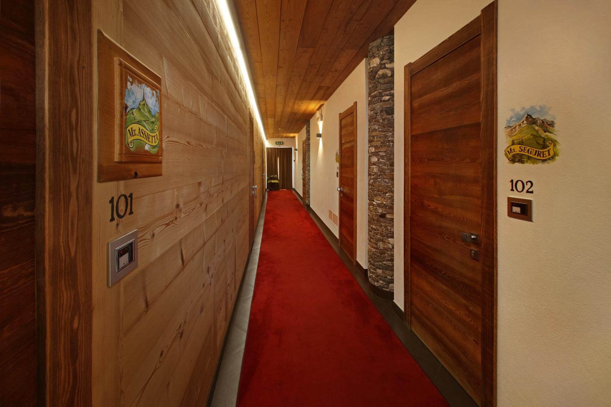 Chalet Allemand Sauze D'Oulx Exterior foto